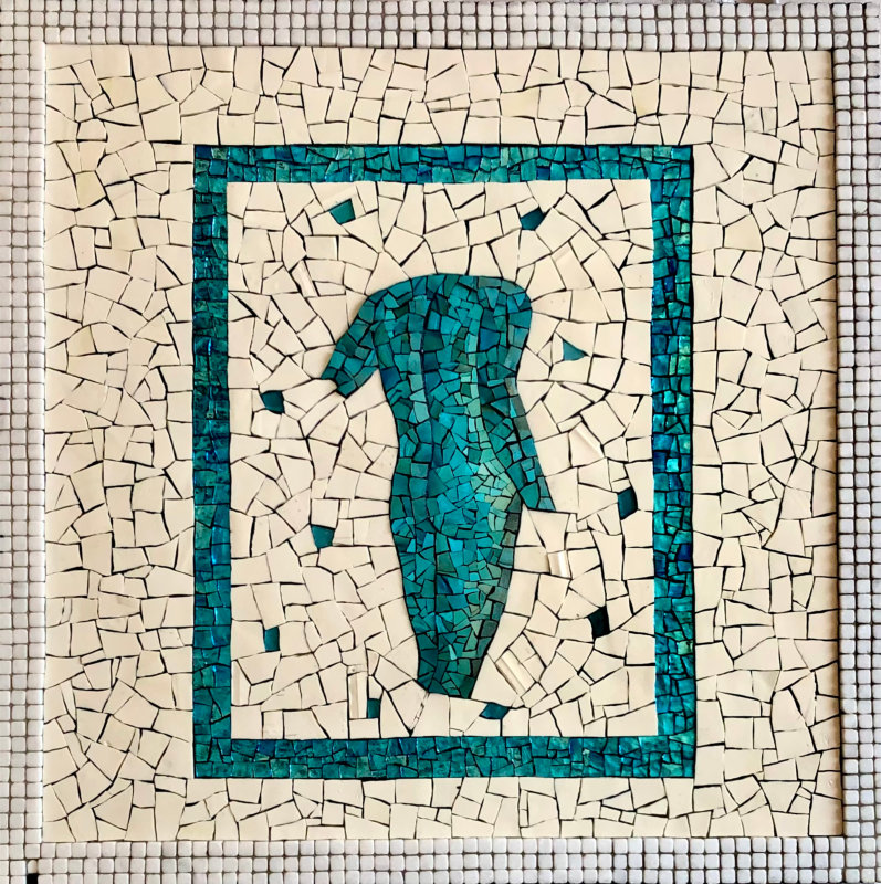 Torso (i) 2025 . 61 x 61 cm